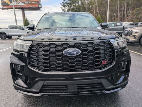 New 2026 Ford Explorer ST w/ Sun And Sound Package image 9