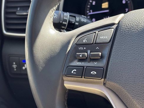 Used 2021 Hyundai Tucson Limited image 27