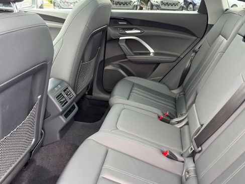 Certified 2025 Audi Q5 Premium w/ Premium Plus AWD/4WD image 28