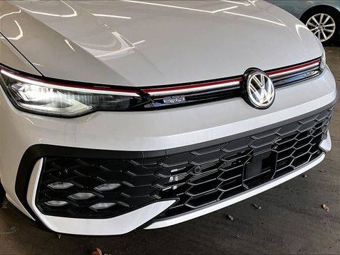 New 2026 Volkswagen GTI Autobahn image 32