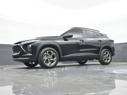 New 2026 Chevrolet Trax LT w/ LT Convenience Package FWD image 51