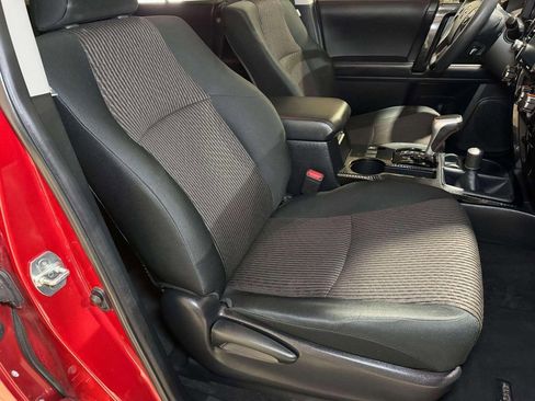 Used 2024 Toyota 4Runner TRD Off-Road image 26