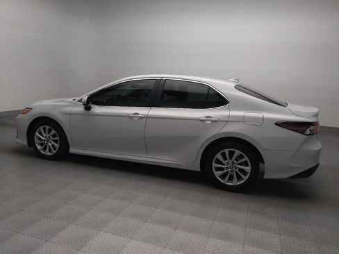Used 2024 Toyota Camry LE image 3