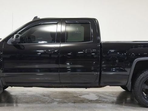 Used 2017 GMC Sierra 1500 SLE image 5