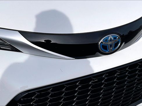 Used 2021 Toyota Sienna XSE w/ XSE Plus Package image 36