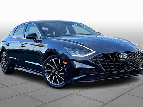 Used 2020 Hyundai Sonata SEL Plus FWD image 2