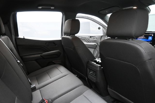 Used 2023 Chevrolet Colorado Trail Boss w/ LPO, Dark Essentials Package AWD/4WD image 30