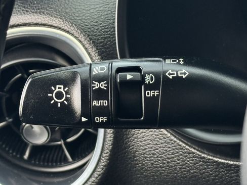 Used 2020 Kia Forte GT-Line image 24