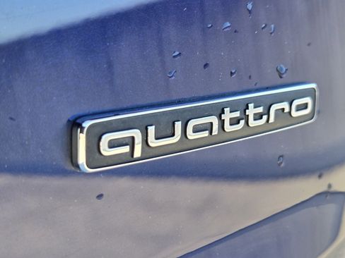 Used 2023 Audi Q7 3.0T Prestige image 10