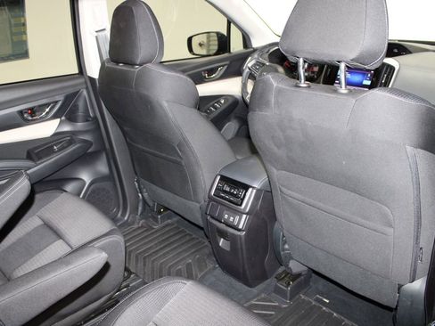 Used 2020 Subaru Ascent Premium w/ Convenience Package image 32