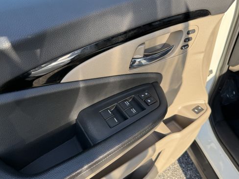 Used 2016 Honda Pilot Touring image 15