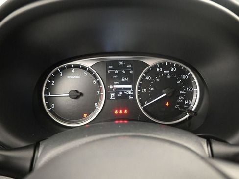 New 2025 Nissan Kicks Play S image 12