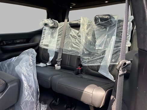 New 2026 Jeep Grand Wagoneer Summit AWD/4WD image 7
