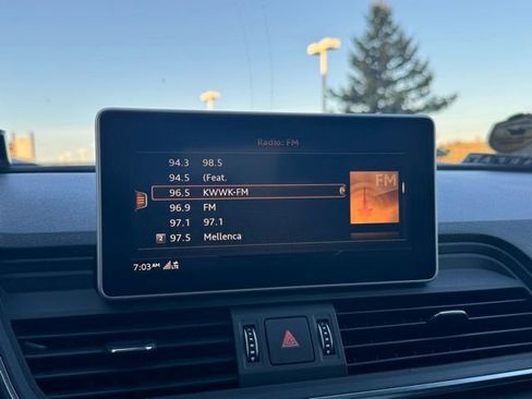 Used 2018 Audi Q5 2.0T Premium Plus AWD/4WD image 5