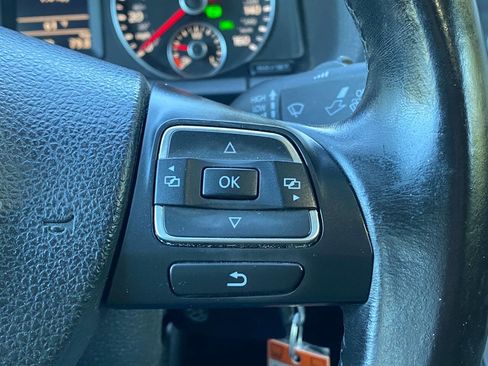 Used 2013 Volkswagen Eos FWD image 21