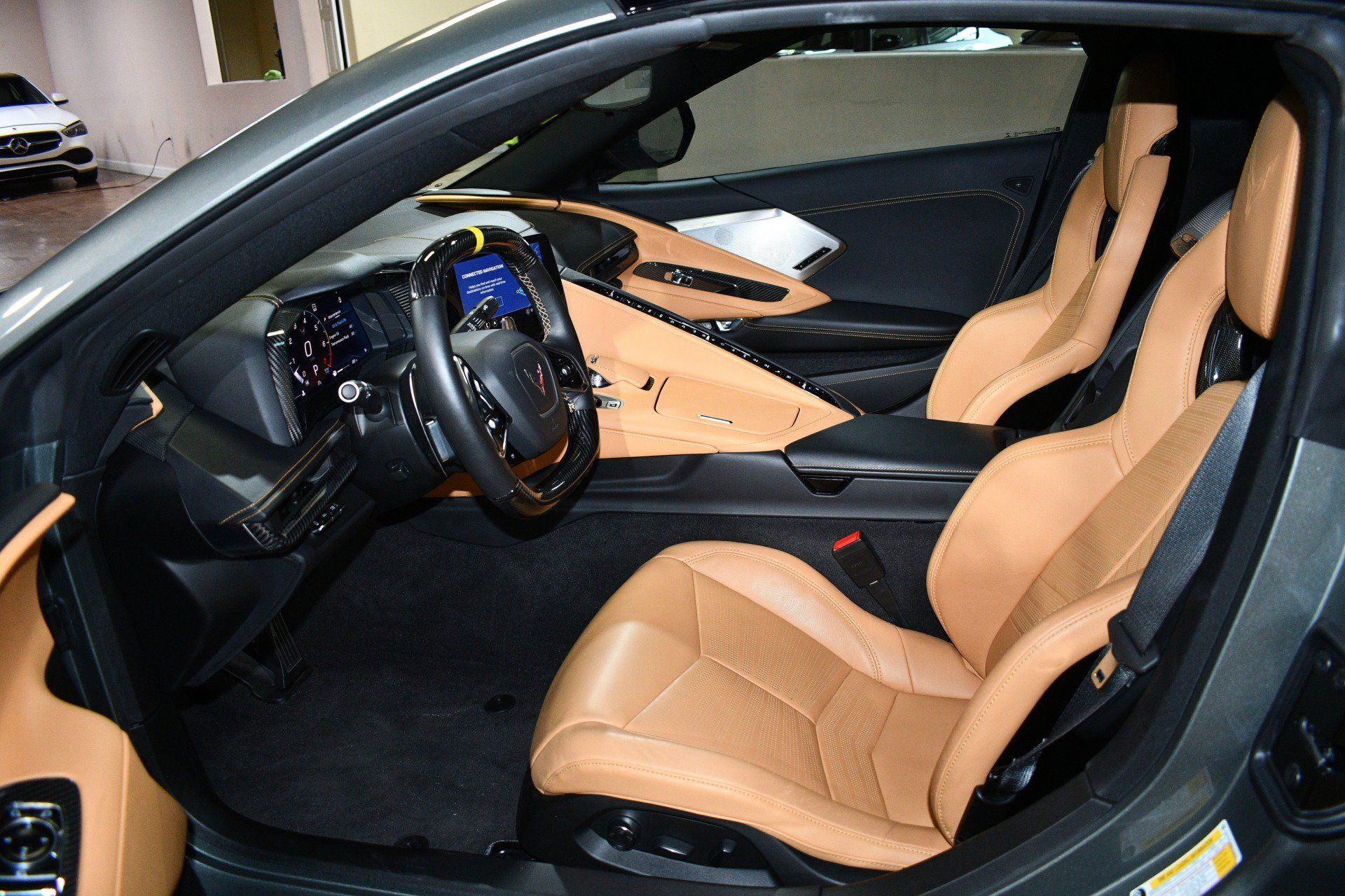Used 2022 Chevrolet Corvette Stingray Preferred Cpe w/ Z51 Performance Package RWD image 49
