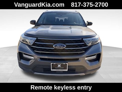 Used 2023 Ford Explorer XLT w/ Equipment Group 202A image 7