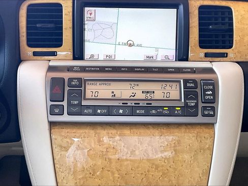 Used 2003 Lexus SC 430 Convertible RWD image 9