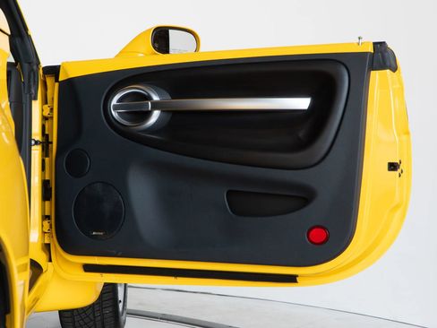 Used 2006 Chevrolet SSR w/ Preferred Equipment Group image 50