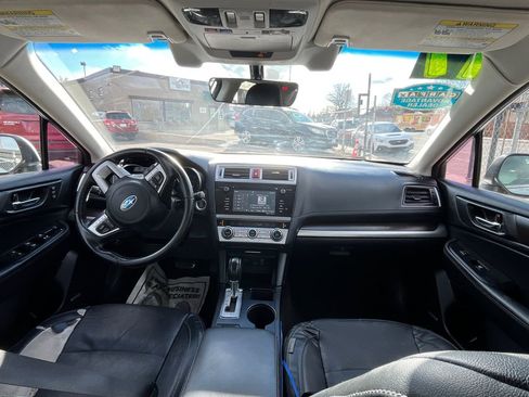 Used 2017 Subaru Legacy 2.5i Limited image 17