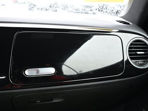 Used 2013 Volkswagen Beetle 2.5 50's Edition image 25