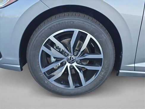 New 2026 Volkswagen Jetta SE image 10