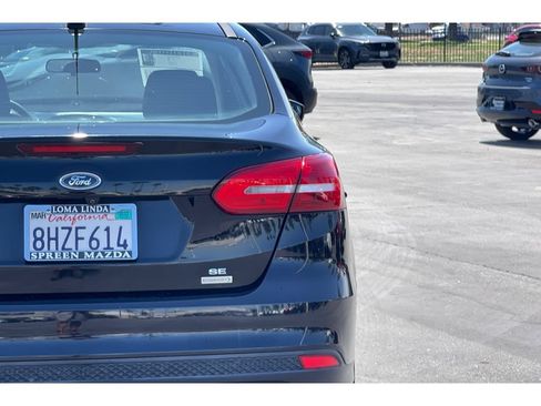 Used 2018 Ford Focus SE FWD image 44