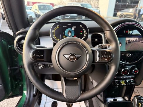 Used 2023 MINI Cooper SE image 17