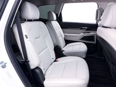 Certified 2024 Kia Telluride S w/ S Sunroof Package FWD image 56
