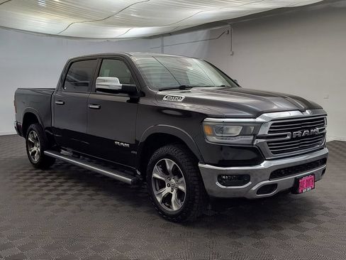 Used 2019 RAM 1500 Laramie AWD/4WD image 7