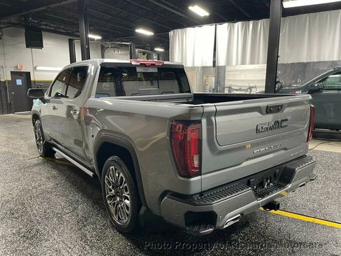 Used 2026 GMC Sierra 1500 Denali Ultimate AWD/4WD image 5