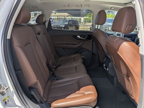 Used 2018 Audi Q7 3.0T Premium Plus AWD/4WD image 28