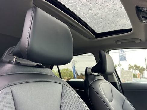 Used 2025 Kia Niro Wave FWD image 22