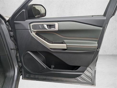 Used 2022 Ford Explorer Timberline image 27