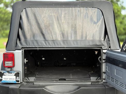 Used 2016 Jeep Wrangler Unlimited Sport w/ Quick Order Package 24S AWD/4WD image 46