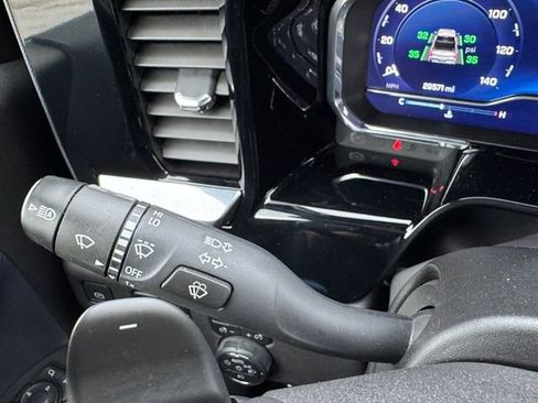 Used 2024 Chevrolet Silverado 1500 High Country w/ Technology Package image 11