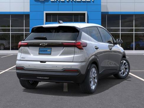 New 2027 Chevrolet Bolt LT w/ Comfort Package FWD image 28