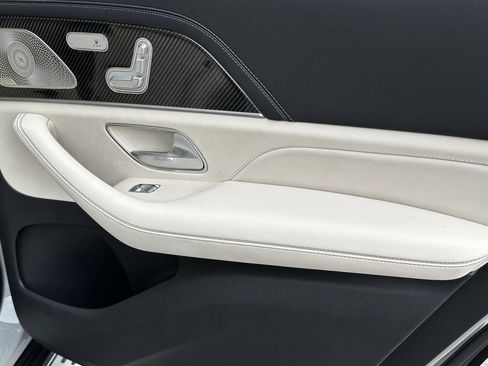New 2026 Mercedes-Benz GLS 63 AMG 4MATIC image 21