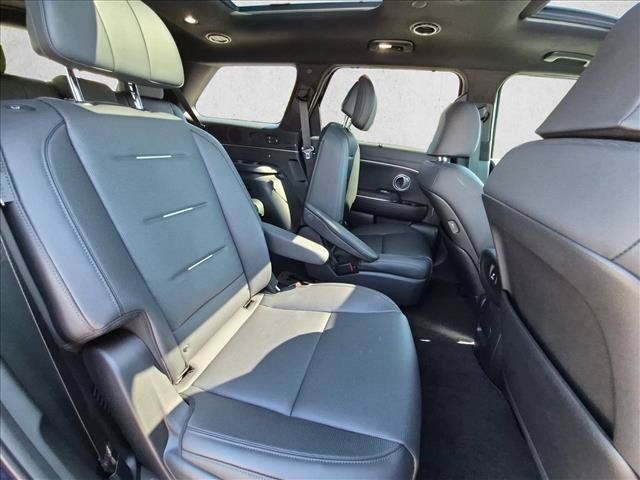 Used 2026 Hyundai Palisade Calligraphy FWD image 23