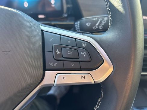 Used 2024 Volkswagen Atlas SE image 22