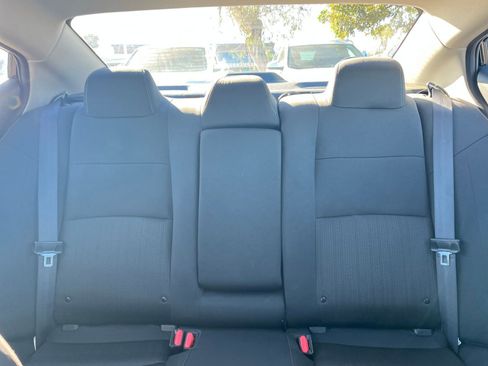 Used 2025 Nissan Altima 2.5 SV image 38