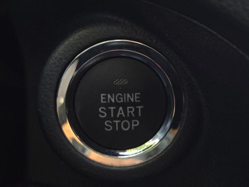 Used 2023 Subaru Forester Touring AWD/4WD image 37