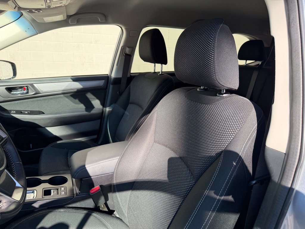 Used 2019 Subaru Outback 2.5i Premium AWD/4WD image 19