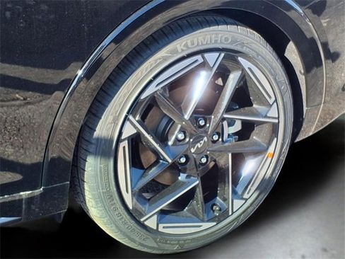 New 2026 Kia K4 GT-Line image 12