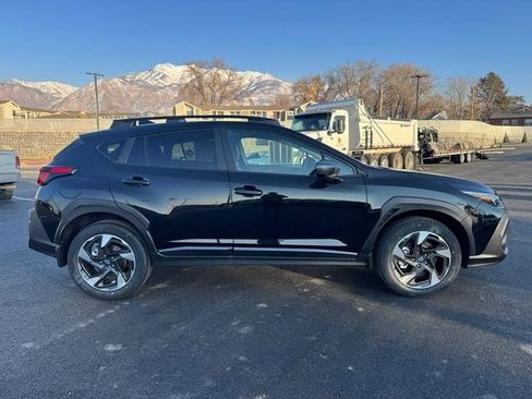 Used 2025 Subaru Crosstrek 2.5i Limited image 2