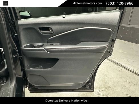 Used 2022 Honda Pilot TrailSport image 26