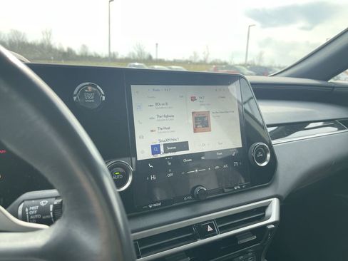 Used 2024 Lexus RX 350 FWD w/ Technology Package image 13