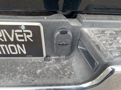 Used 2025 RAM 2500 Tradesman image 12