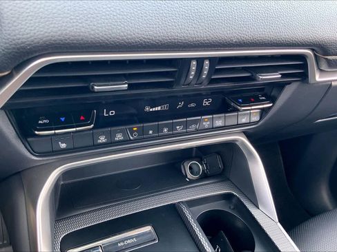 Used 2025 MAZDA CX-90 3.3 Turbo w/ Premium Sport Pkg image 33