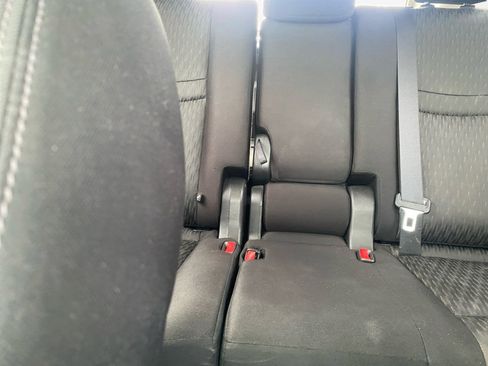 Used 2020 Nissan Rogue SV w/ Premium Package FWD image 15